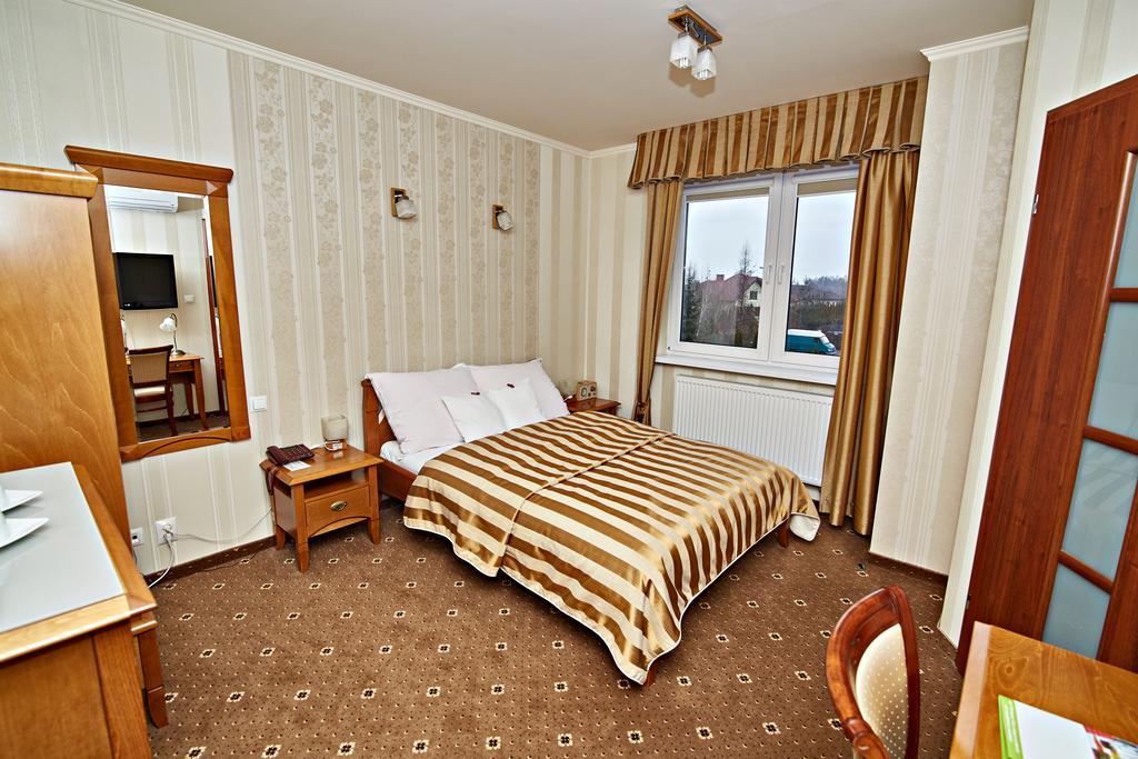 Hotel Ted Radomsko Room photo